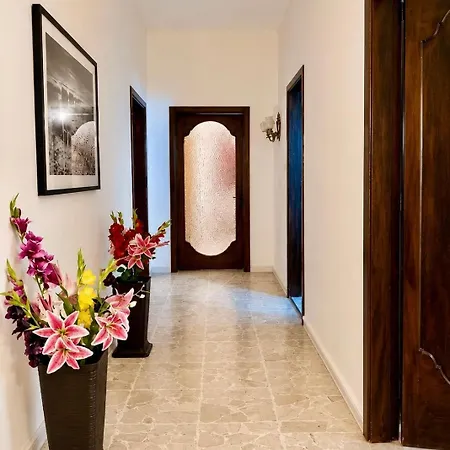 Seaview Luxury Flat 4 Bedrooms شقة سليمة